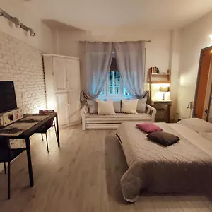  Apartment White Italy